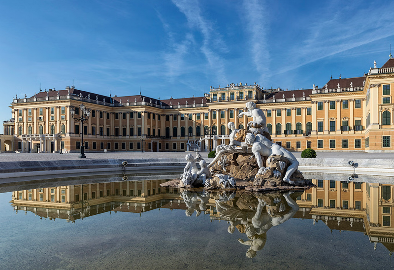 Guided Schönbrunn Palace Tour with Wine Tasting